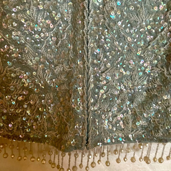 Vintage 1960’s blue sequin/beaded shell top - Picture 6 of 11